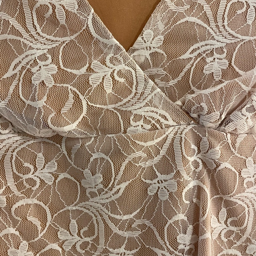 NWT BAILEY ROSE lace wrap crop L - Picture 2 of 5